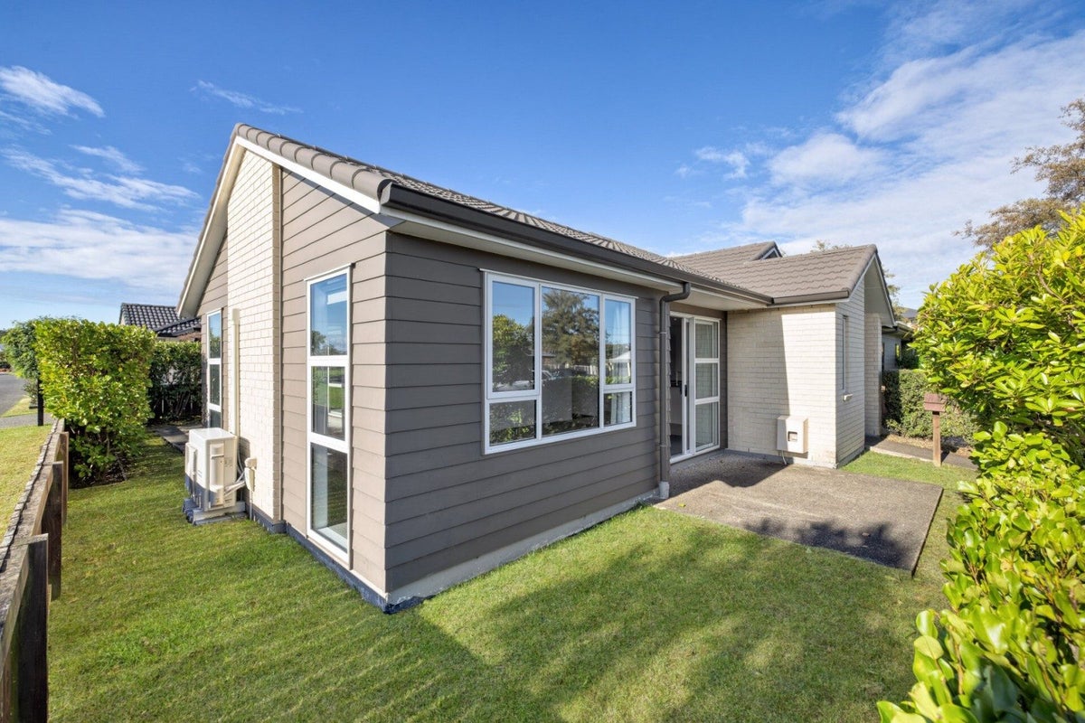 4 Bulkhead Lane, Pyes Pa, Tauranga - Carousel 2