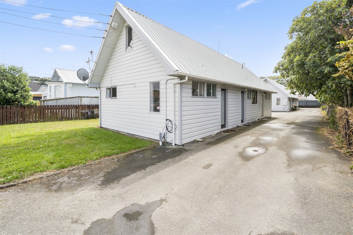 1/17 UDY ST, Petone, Lower Hutt - Carousel 1
