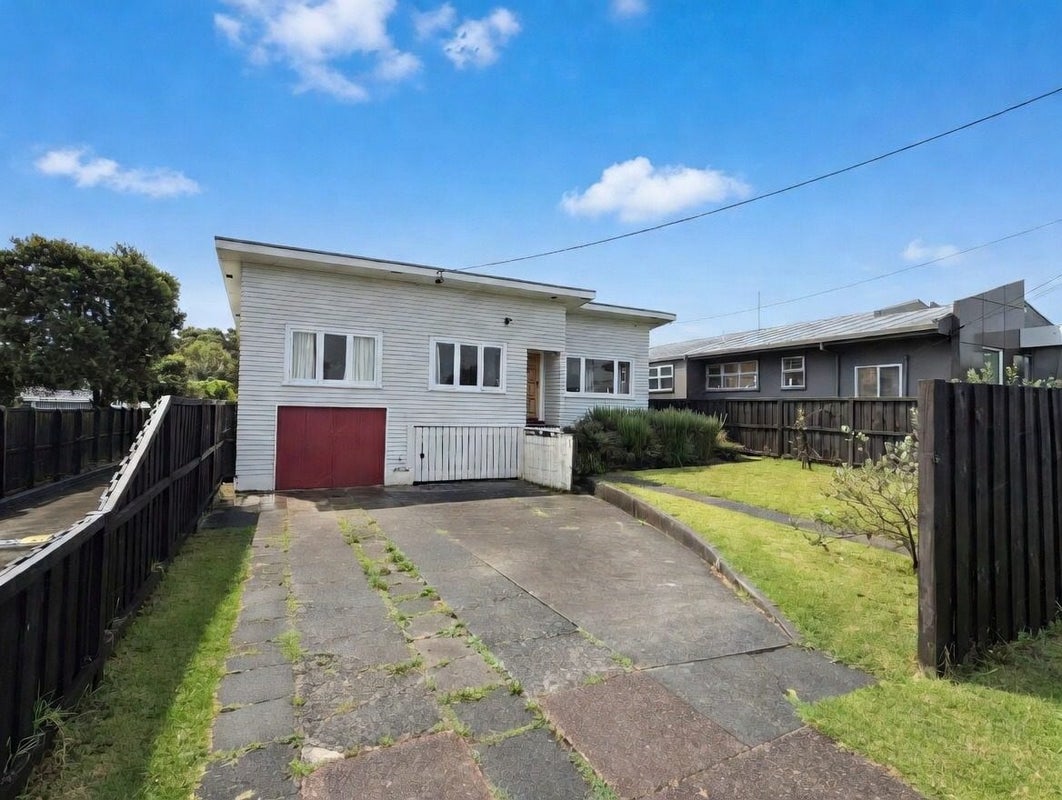 158B Lake Road, Northcote, Auckland - Carousel 2