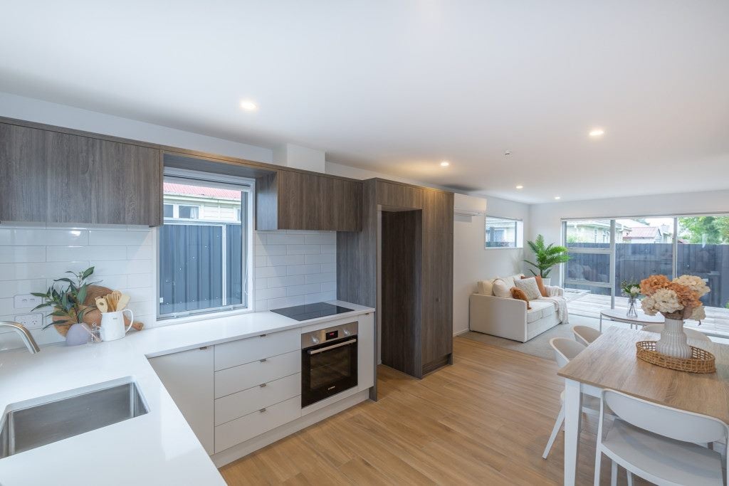 6/111 Osborne Street, Waltham, Christchurch - Carousel 2