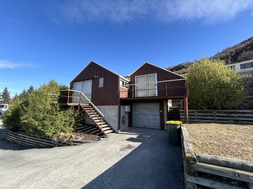 22 Marina Drive, Frankton, Queenstown - Carousel 1