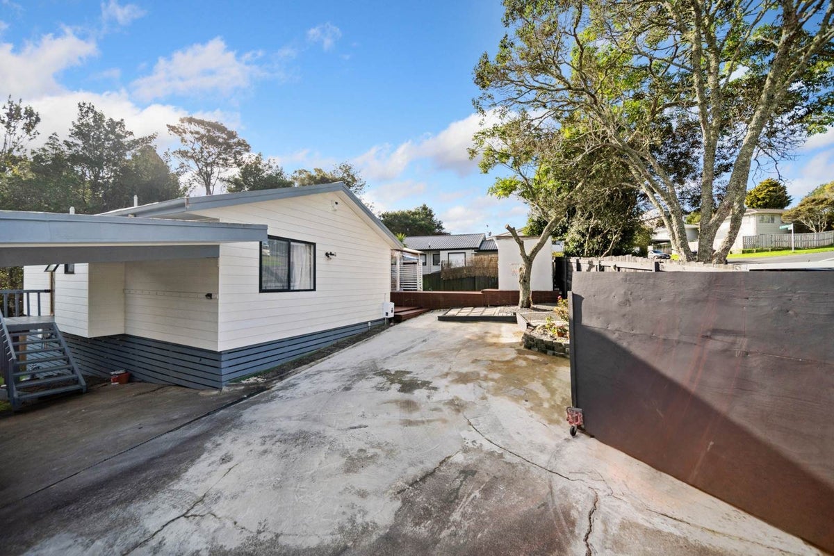 144 Spinella Drive, Bayview, Auckland - Carousel 1