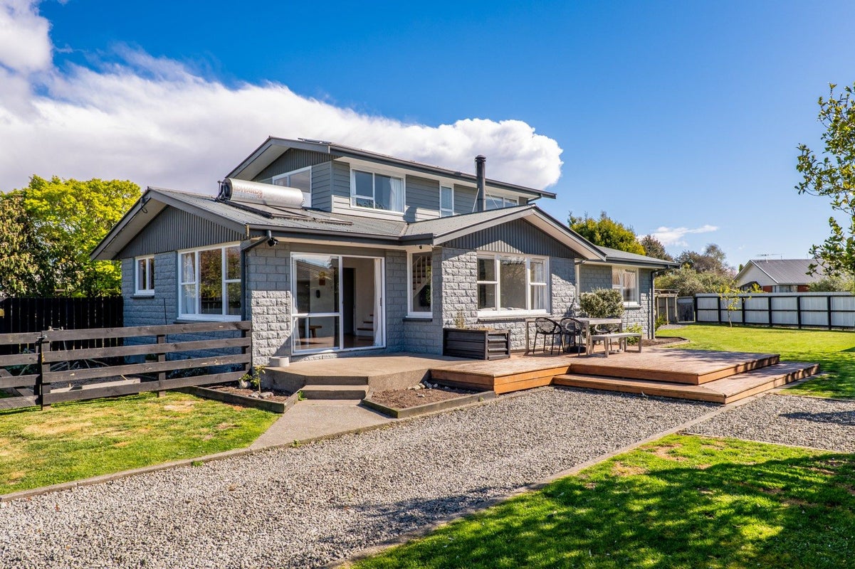 3 Jackson Street, Darfield, Darfield - Carousel 1