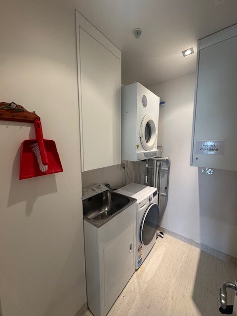 1B/16 Market Place, Auckland Central, Auckland - Carousel 11