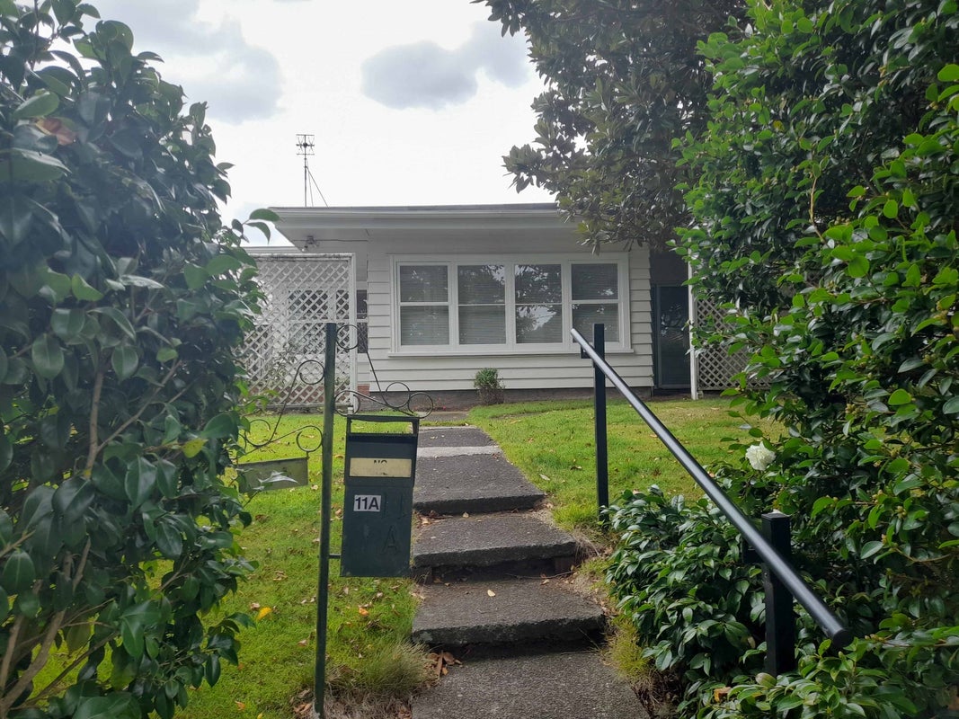 11 Empire Road, Epsom, Auckland - Carousel 19