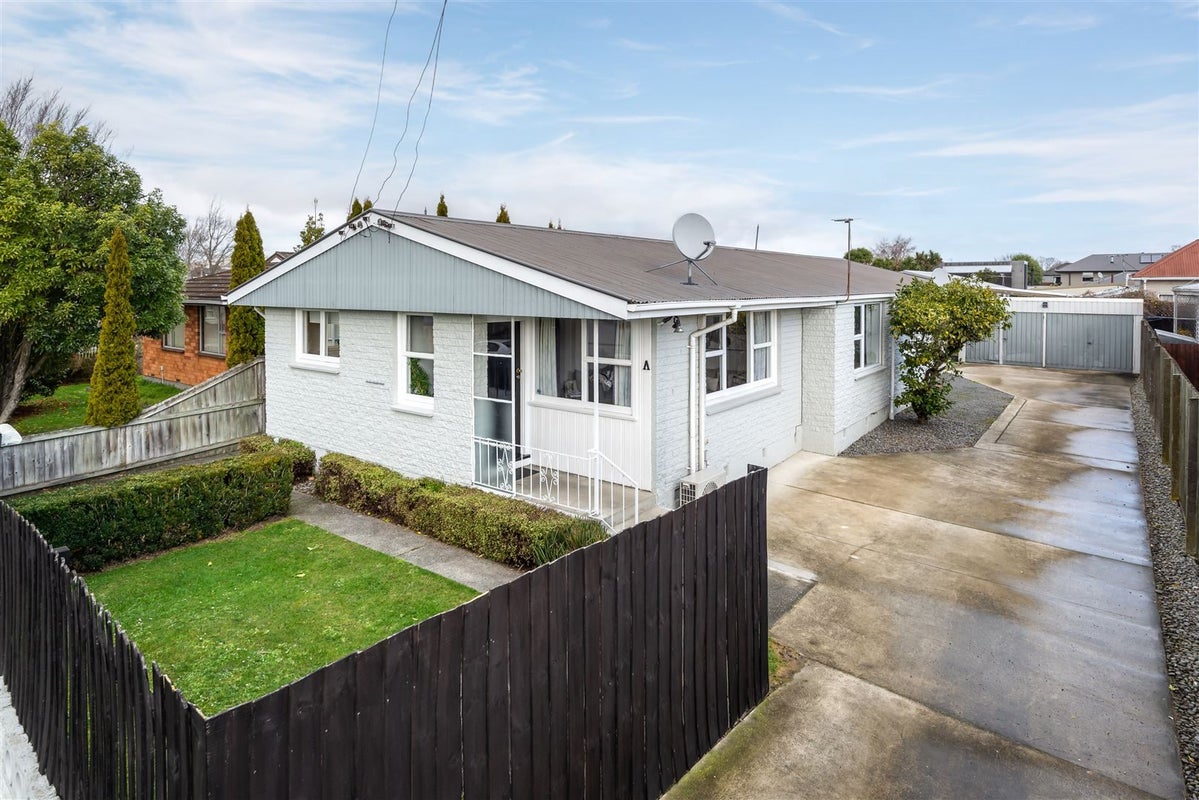 1/73 Trafalgar Street, St Albans, Christchurch - Carousel 1