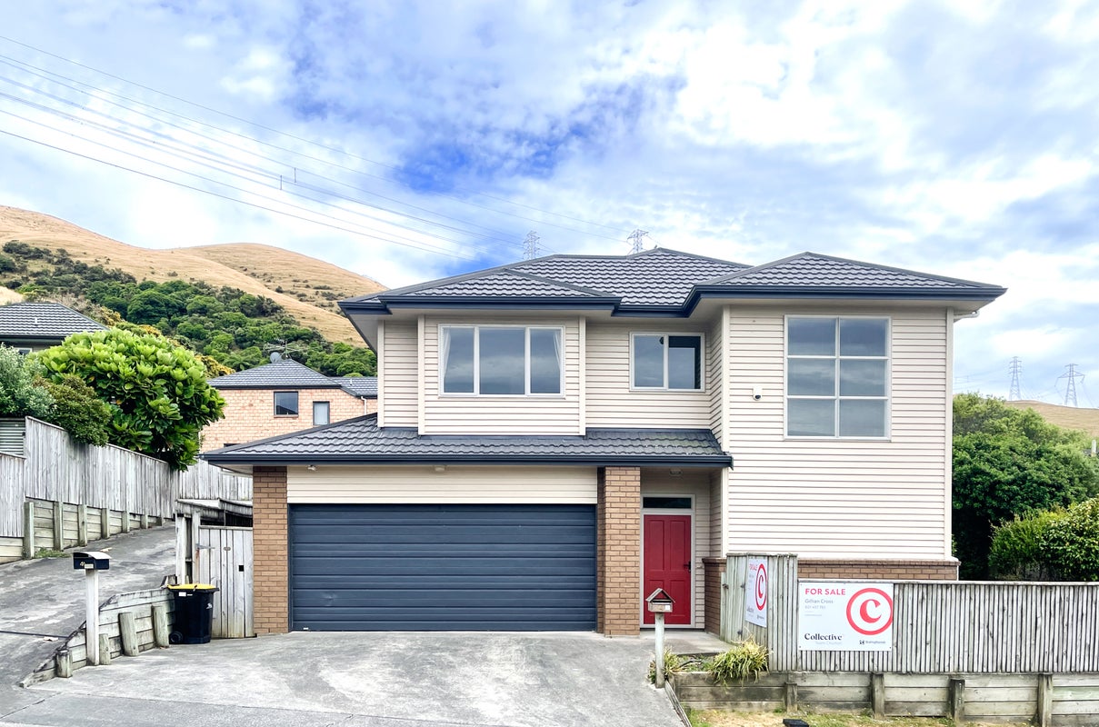 4 Erlestoke Crescent, Churton Park, Wellington - Carousel 22