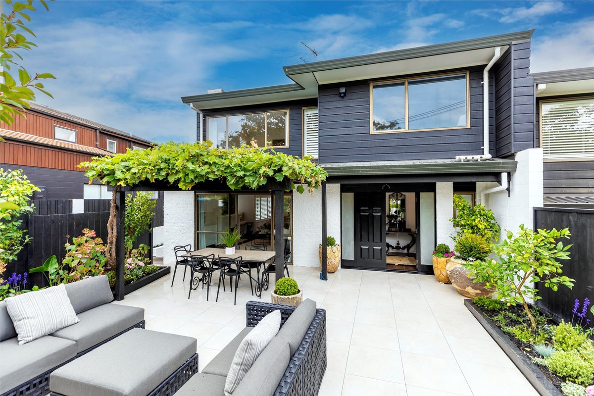 2 Tahora Avenue, Remuera, Auckland - Carousel 2