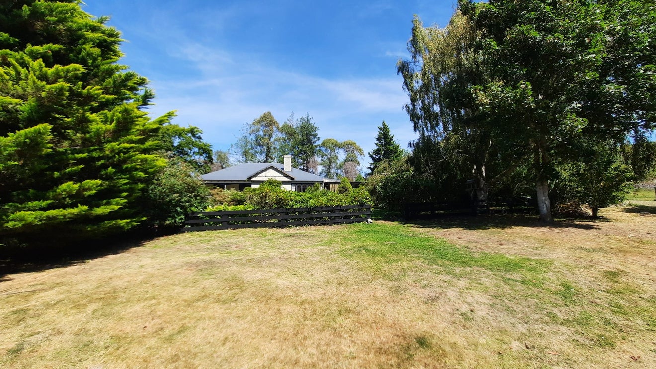 29 Berwick Road, Outram - Carousel 1