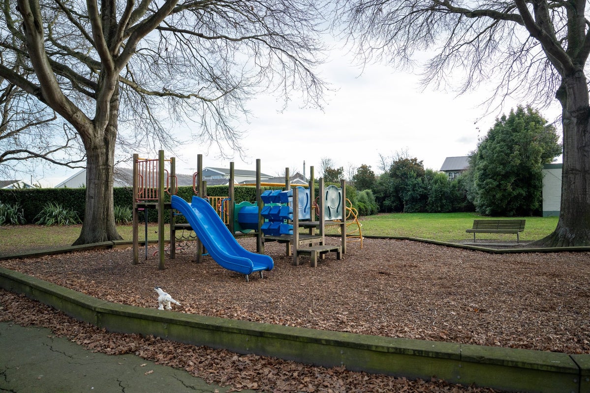 26 Grahams Road, Ilam, Christchurch - Carousel 32