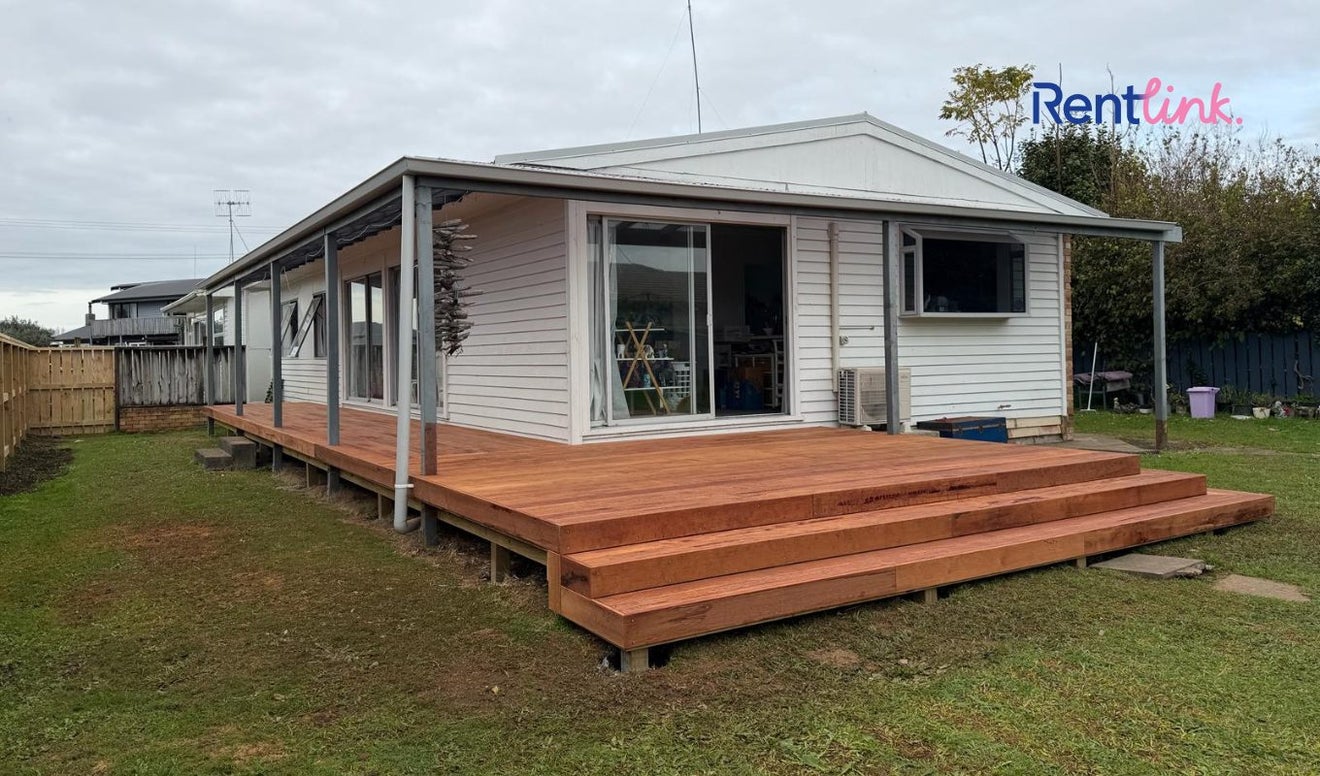 104 Park road , Katikati, Western Bay Of Plenty - Carousel 1