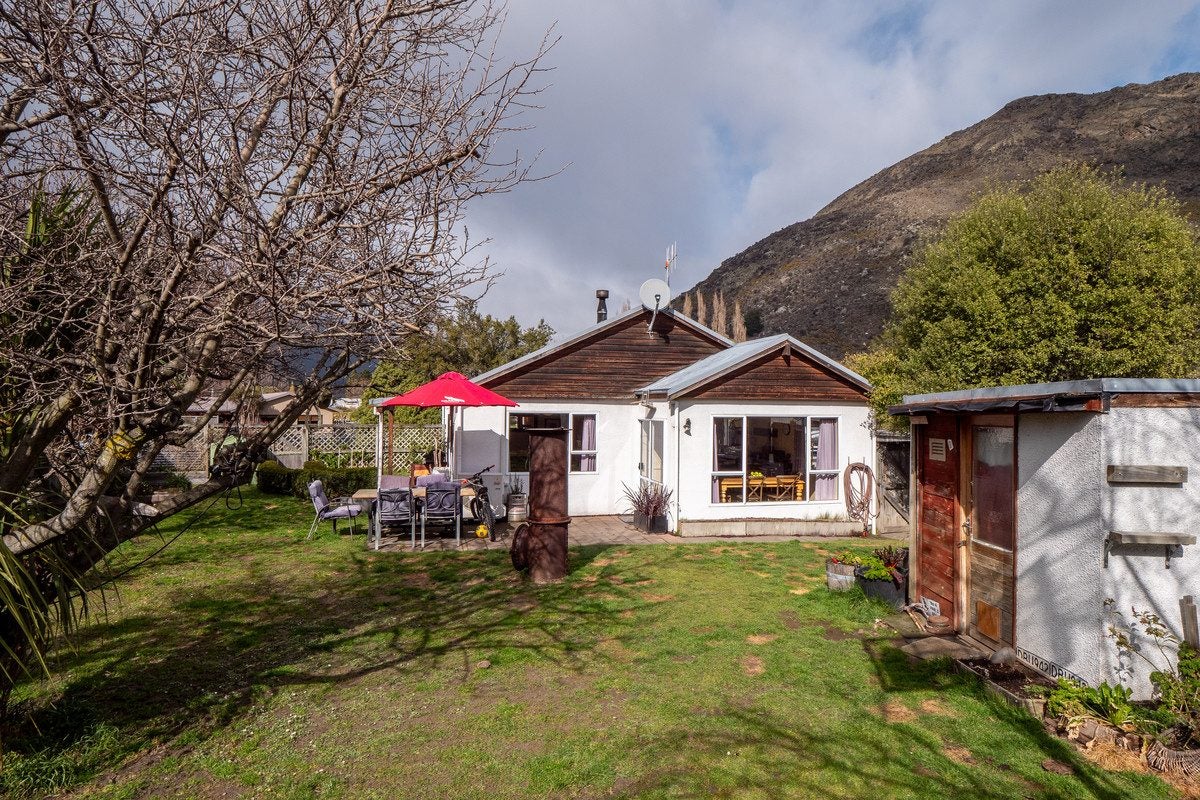 35 Remarkables Crescent, Frankton, Queenstown - Carousel 2