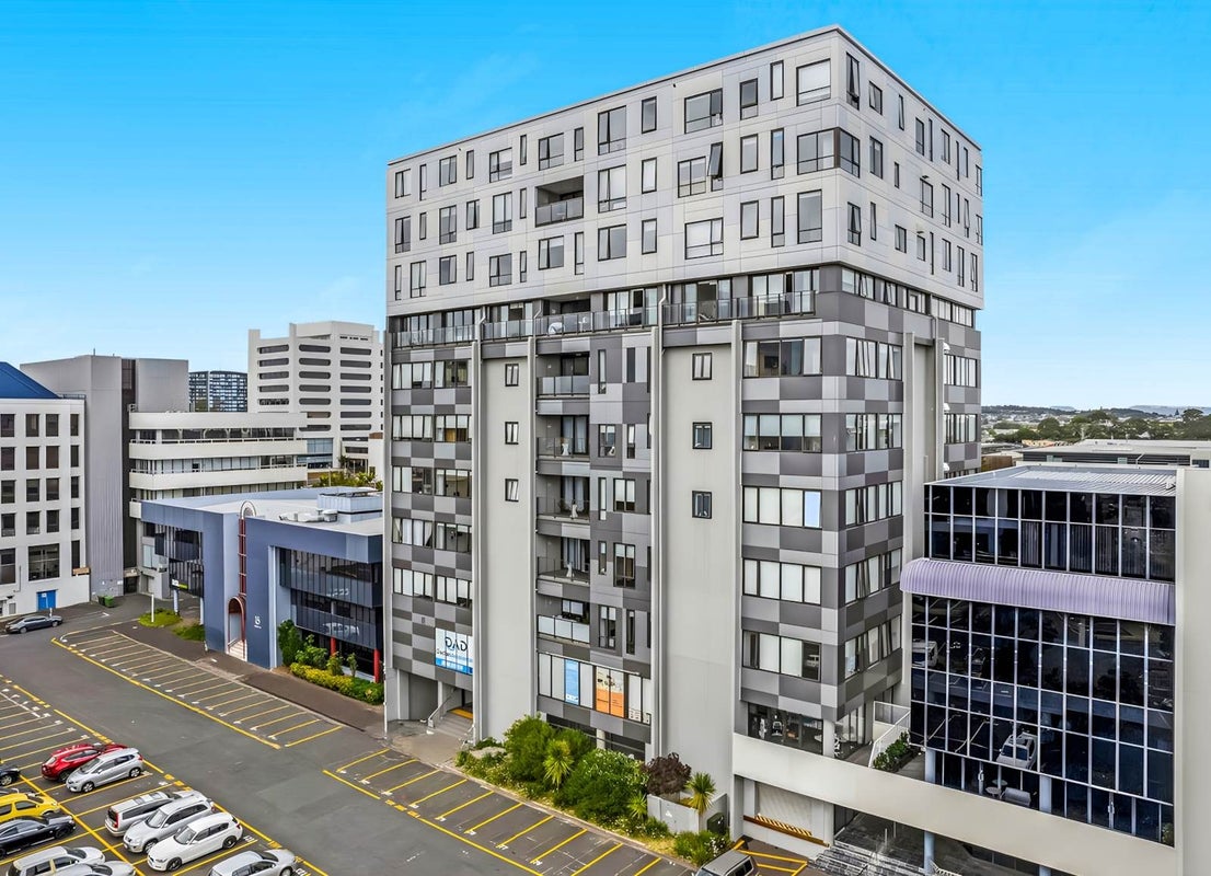 308/17 Putney Way, Manukau, Auckland - Carousel 1