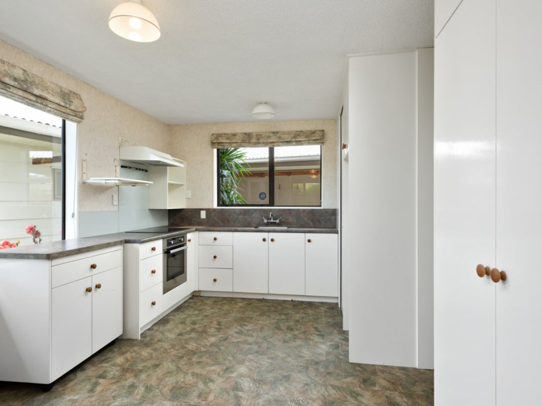 60D McLauchlan Street, Springlands, Blenheim - Carousel 2