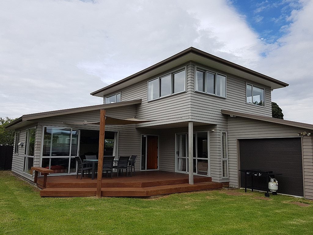 220B Given Avenue, Whangamatā - Carousel 1