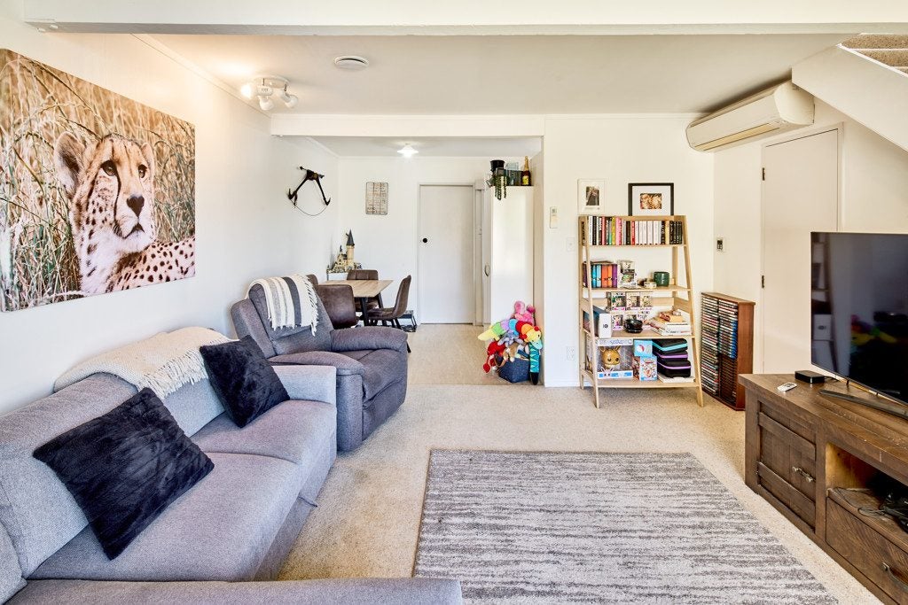 26B Viewmont Drive, Harbour View, Lower Hutt - Carousel 2