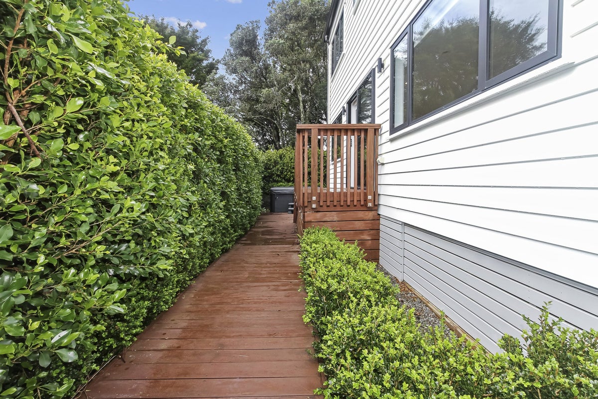 3/20A Garland Road, Greenlane, Auckland - Carousel 19
