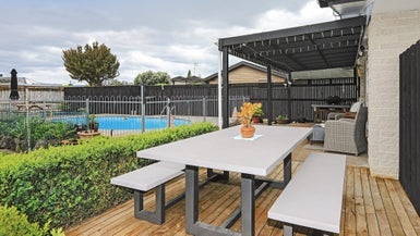 17 Surrey Street, Taradale, Napier - Carousel 1