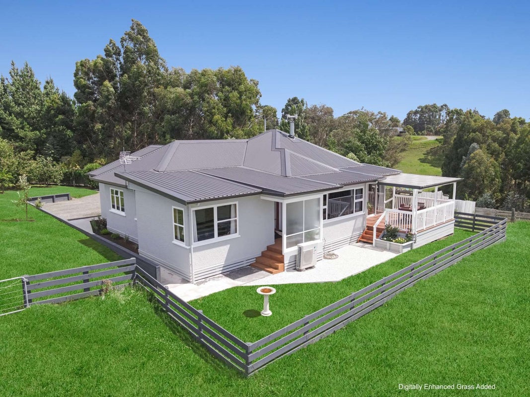 74 Kimber Street, Halcombe, Feilding - Carousel 1