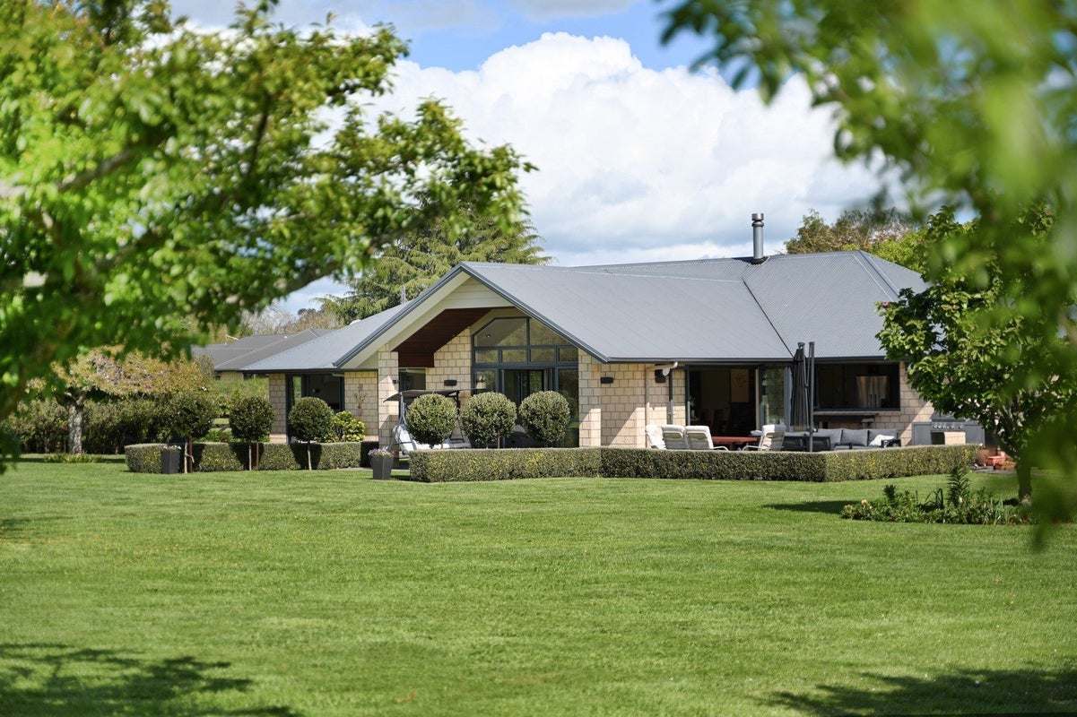 42B Woodcock Road, Tamahere, Hamilton - Carousel 1