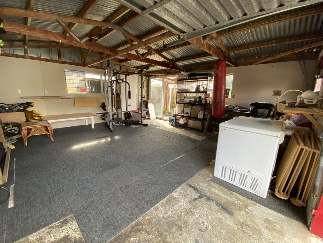 3 Keryn Place, Opaheke, Papakura - Carousel 25