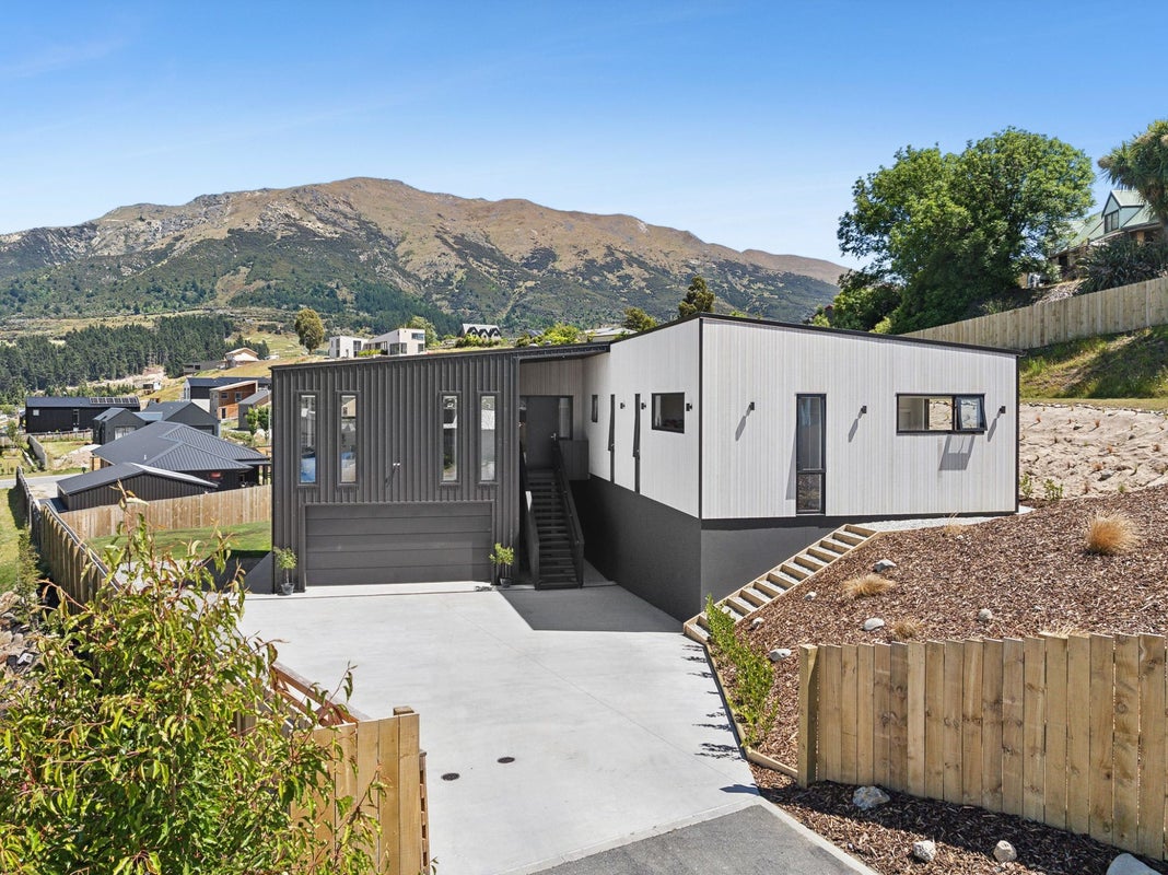 3 Waxeye Lane, Lake Hawea, Lake Hawea - Carousel 1