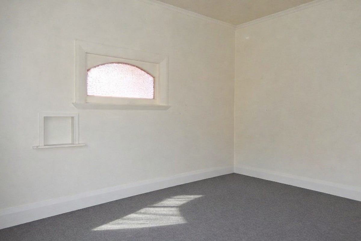 37 Severn Street, Oamaru - Carousel 2