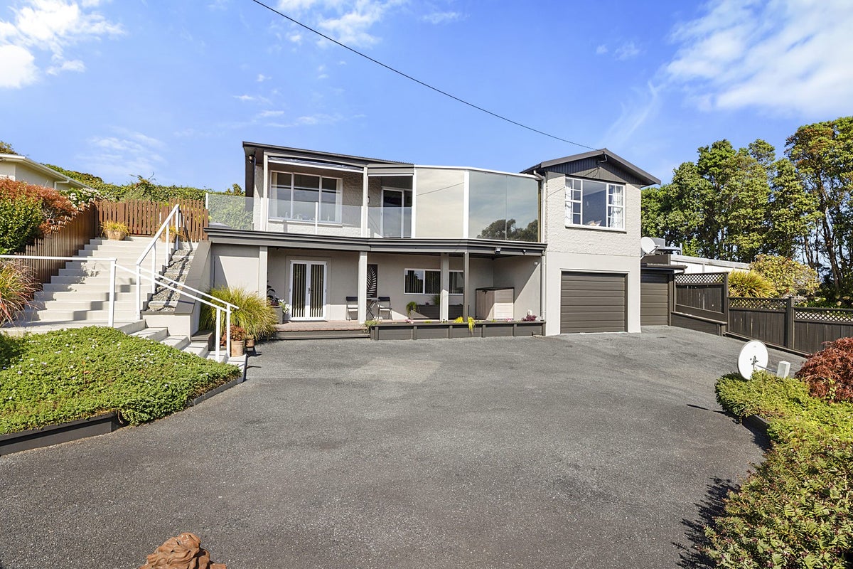 38 Seaview Road, Marfell, New Plymouth - Carousel 2