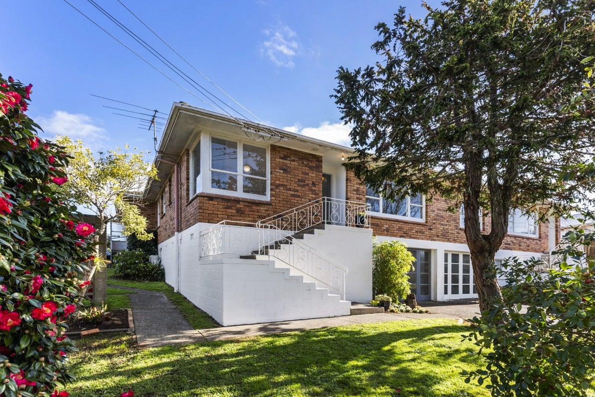 2/38 Inkerman Street, Onehunga, Auckland - Carousel 2