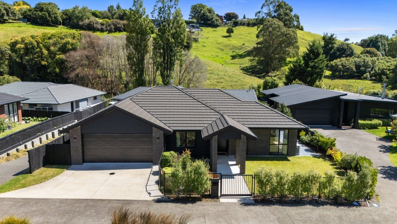 23 Arohena Court, Ohauiti, Tauranga - Carousel 22