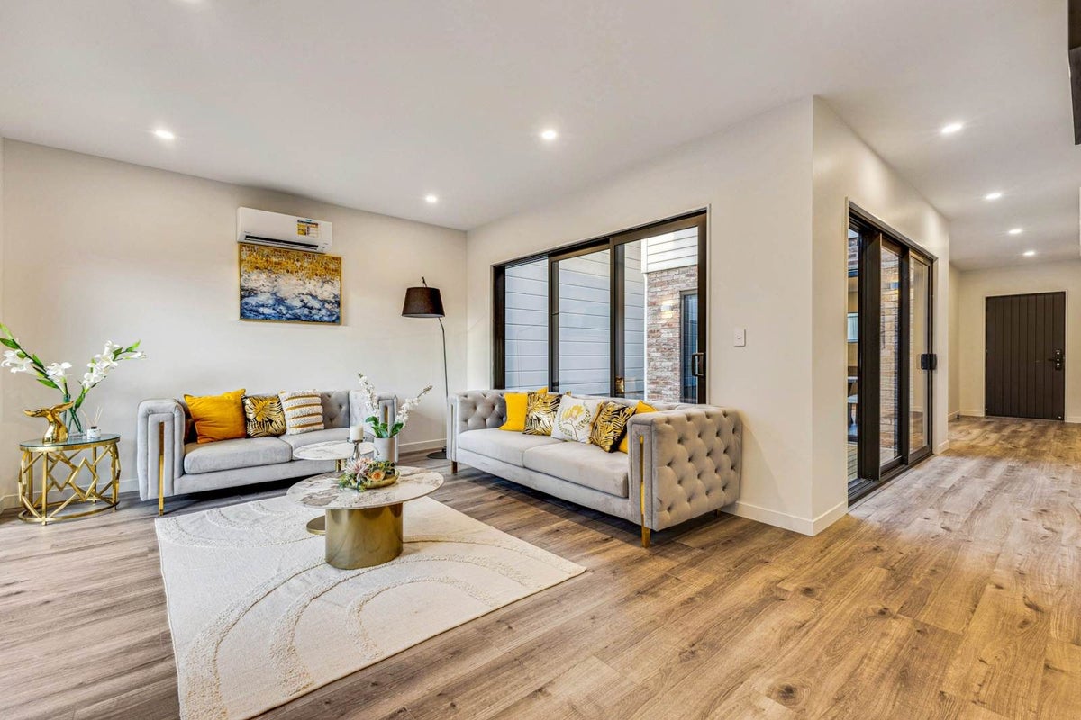 3 Artemis Way, Flat Bush, Manukau City, Auckland - Carousel 2