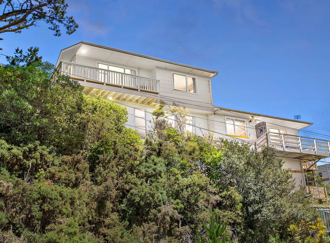 1/205 Cecil Road, Wilton, Wellington - Carousel 1