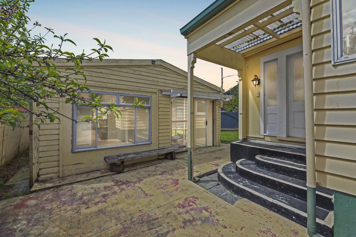 36 Durham Street, Picton - Carousel 1