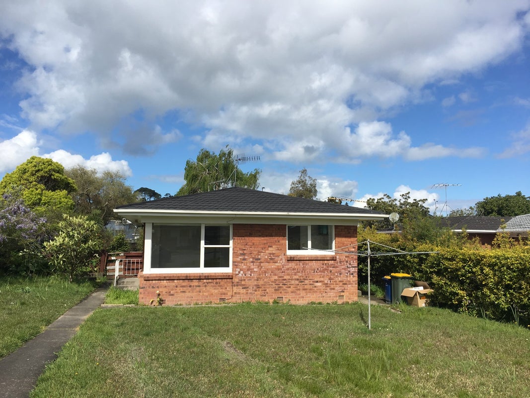 1/16 Kapiti Place, Sunnynook, Auckland - Carousel 12