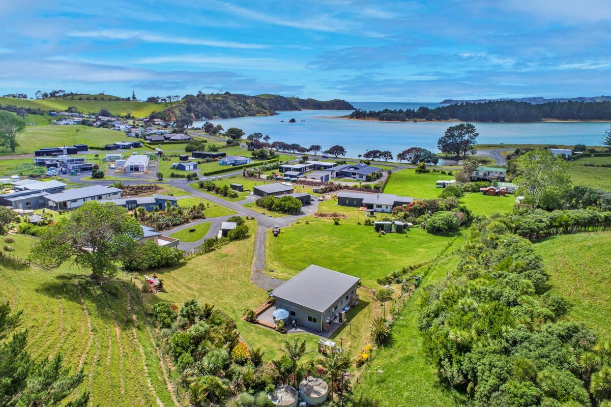 11 Chilcott Road, Whananaki, Hikurangi - Carousel 30
