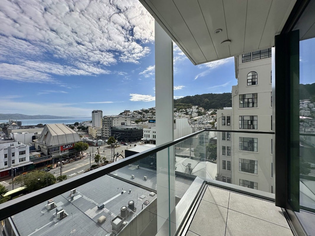 703/10A Alpha Street, Te Aro, Wellington - Carousel 1