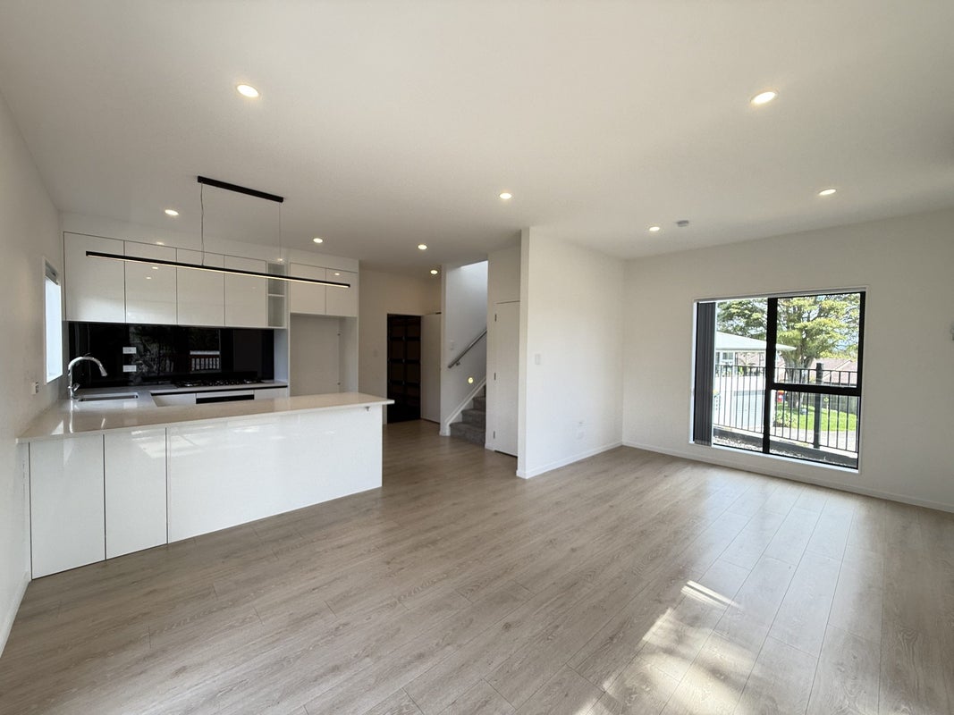 13F Glendhu Road, Bayview, Auckland - Carousel 2