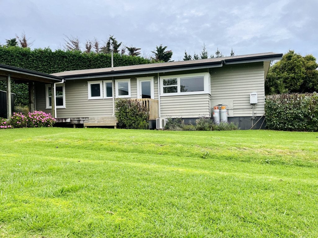 11A Klipsch Road, Glenbrook, Pukekohe - Carousel 1