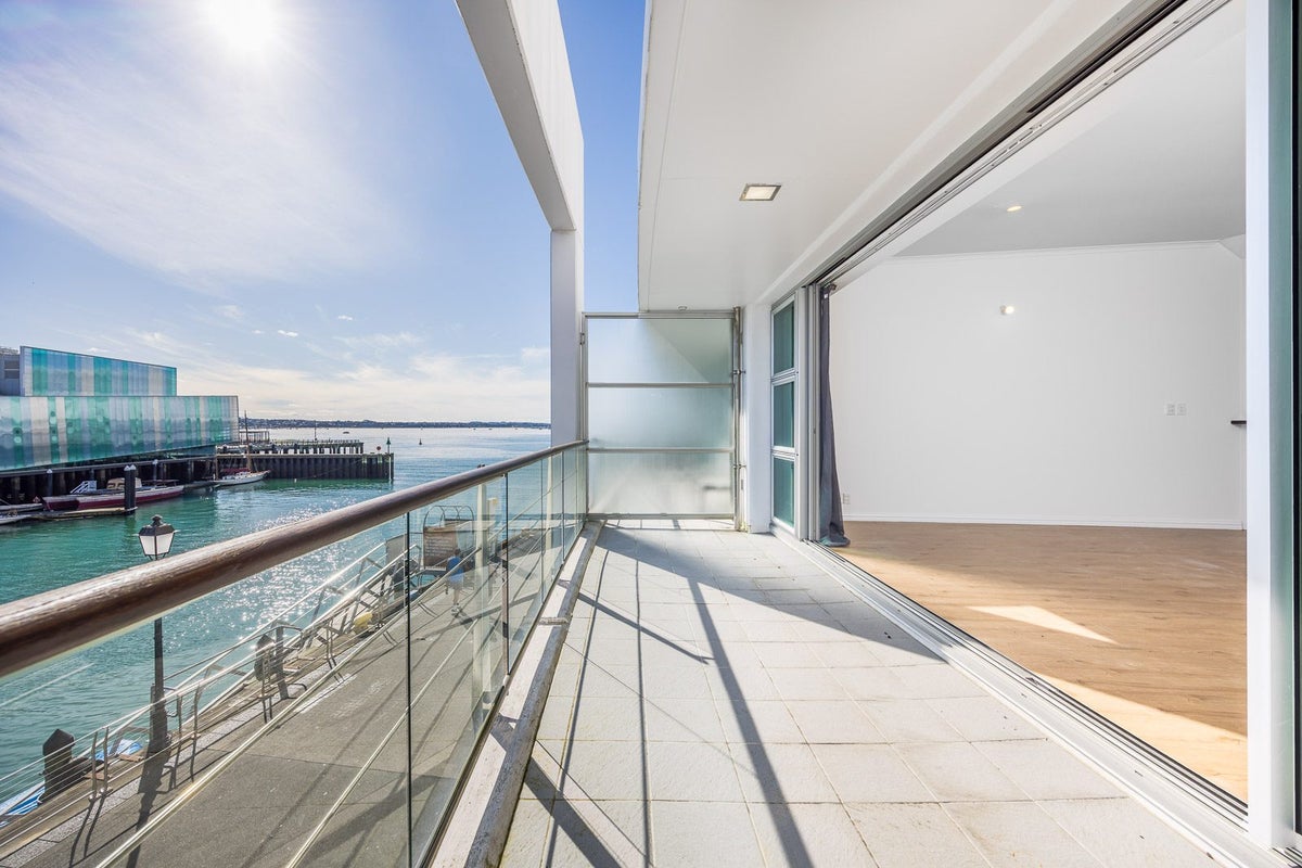 1/147 Quay Street, Auckland Central, Auckland - Carousel 1