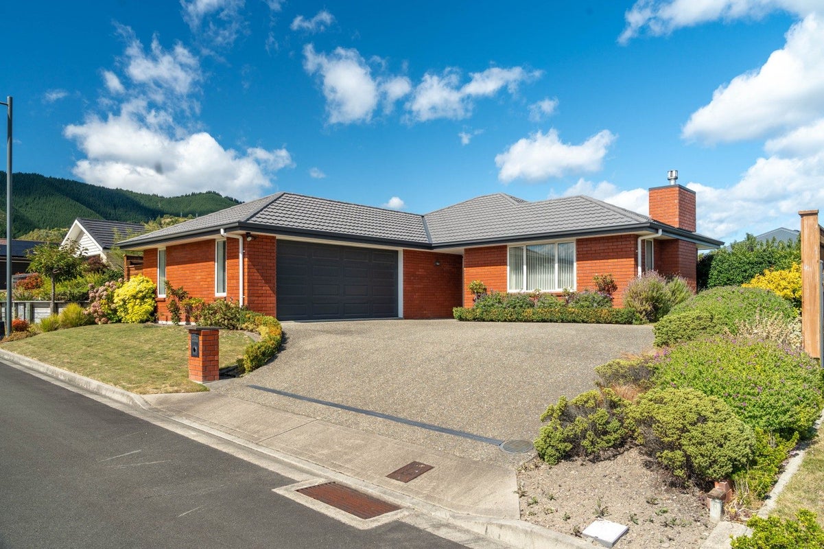 20 Stedyl Crescent, Richmond, Richmond - Carousel 24
