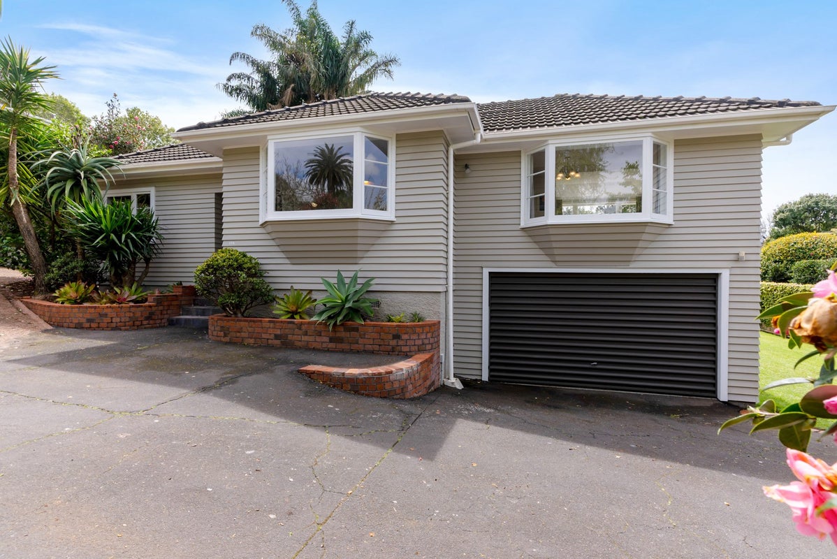 17A Heywood Crescent, Epsom, Auckland - Carousel 1