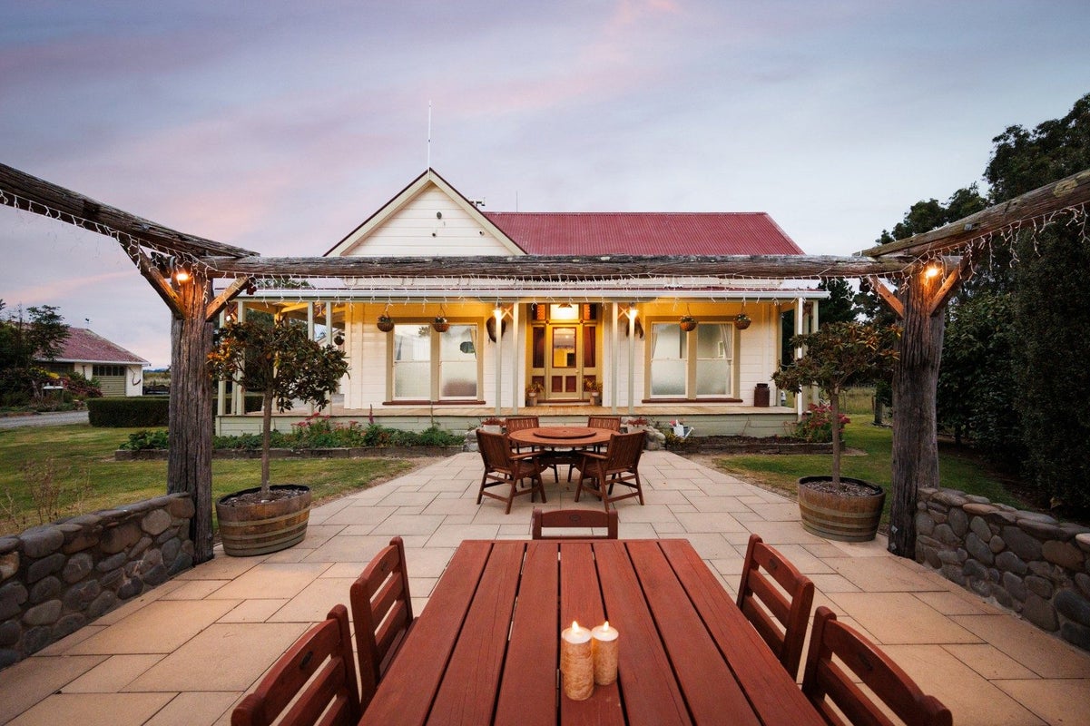 808 Kimbolton Road, Feilding, Feilding - Carousel 1