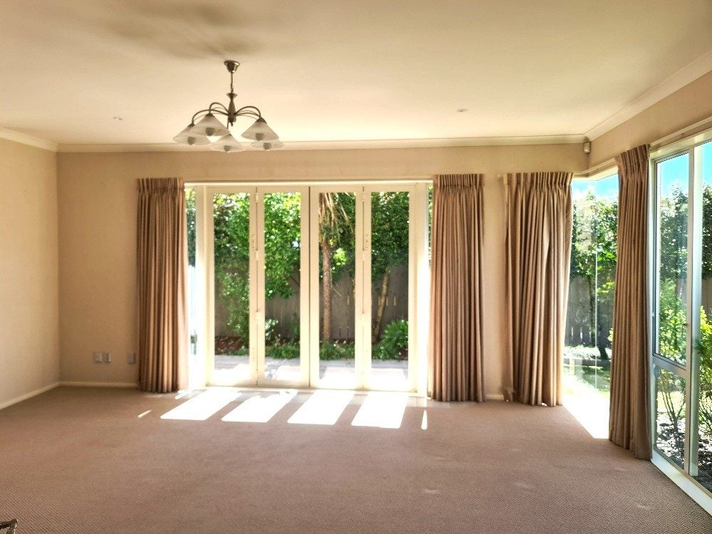 21 Dunvegan Rise, East Tamaki Heights, Auckland - Carousel 2