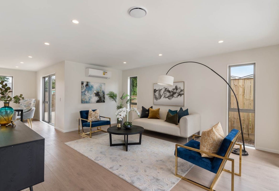 5C Quibray Place, Botany Downs, Auckland - Carousel 2
