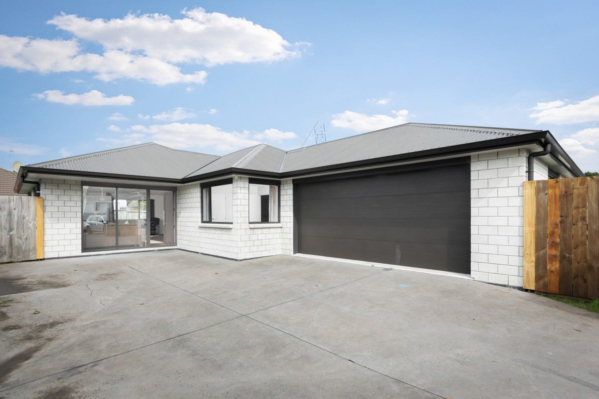 55B BEACH ROAD, Katikati, Western Bay Of Plenty - Carousel 1