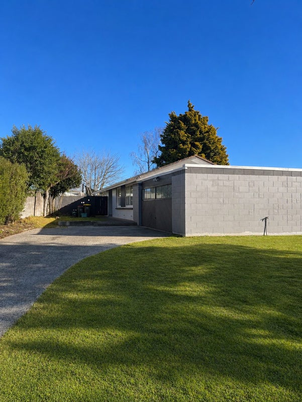28 Michael Avenue, Dinsdale, Hamilton - Carousel 1