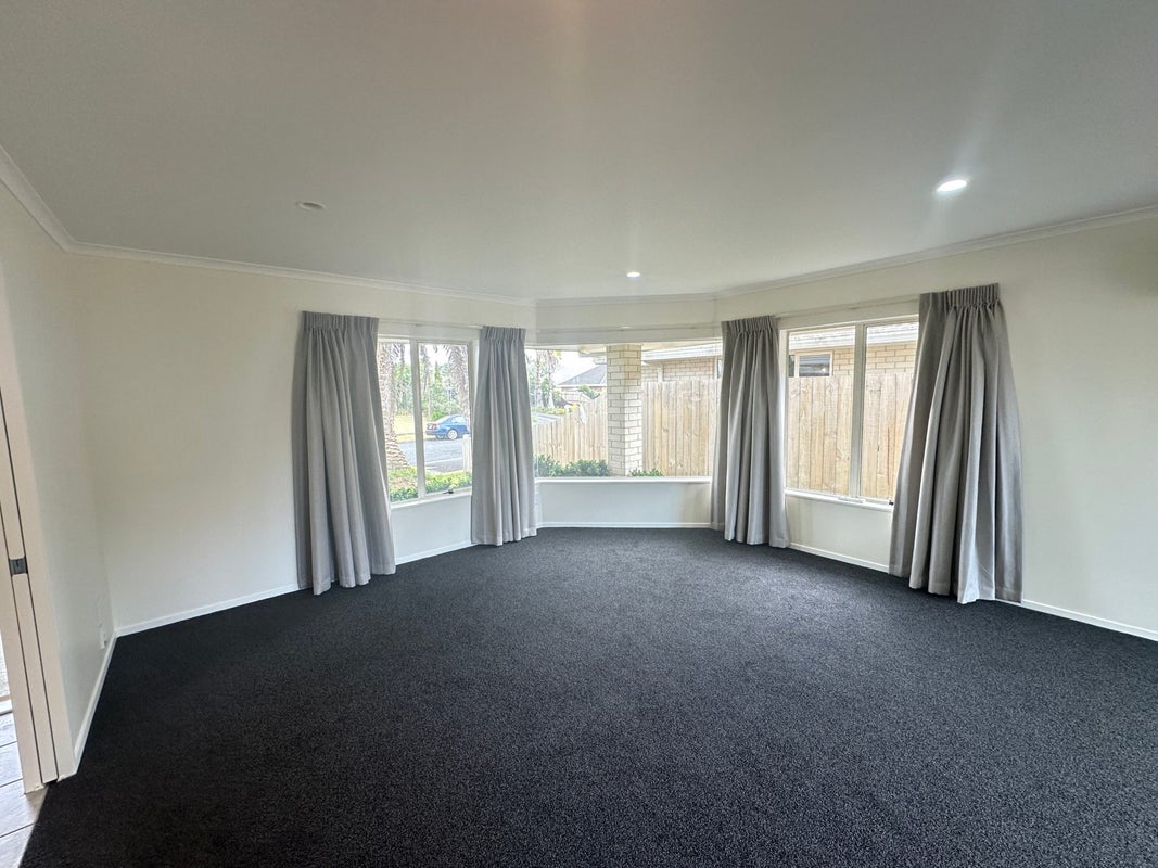 5 Glassonby Road, Northpark, Auckland - Carousel 2