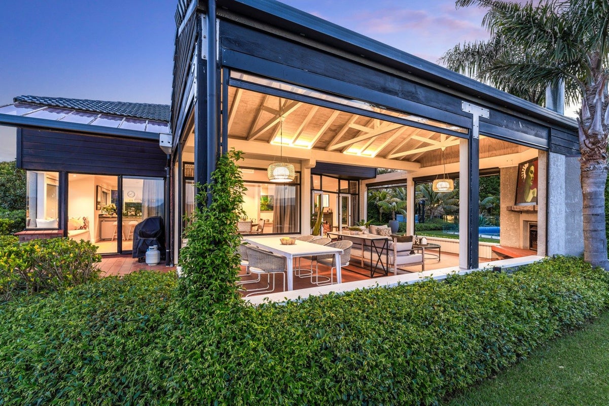 232 Green Rd, Rainbows End, Matakana - Carousel 1