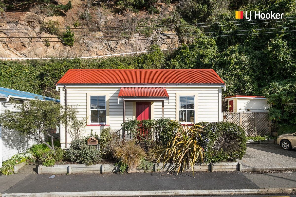 5 Macandrew Road, Careys Bay, Port Chalmers - Carousel 16