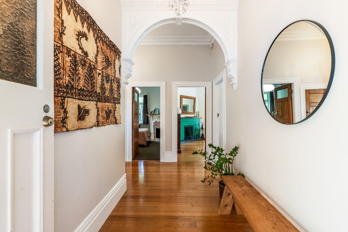 32 Shackleton Road, Mount Eden, Auckland - Carousel 2